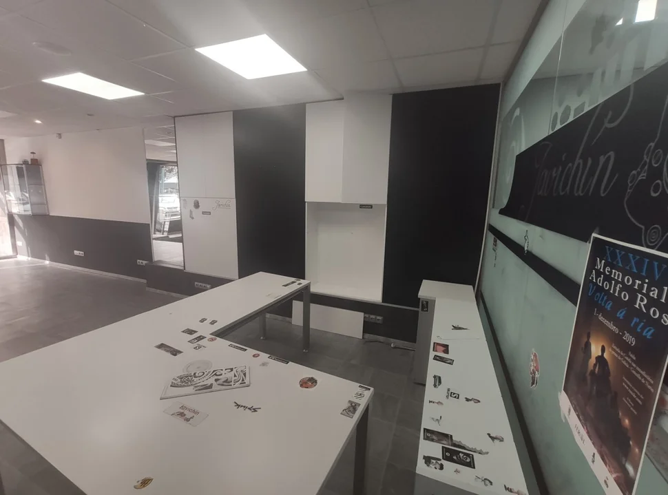 Local comercial en primera línea de odeón