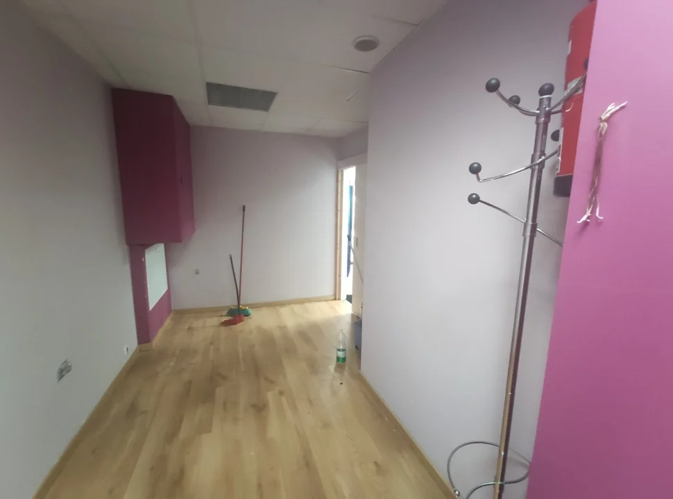 Local comercial en primera línea de odeón