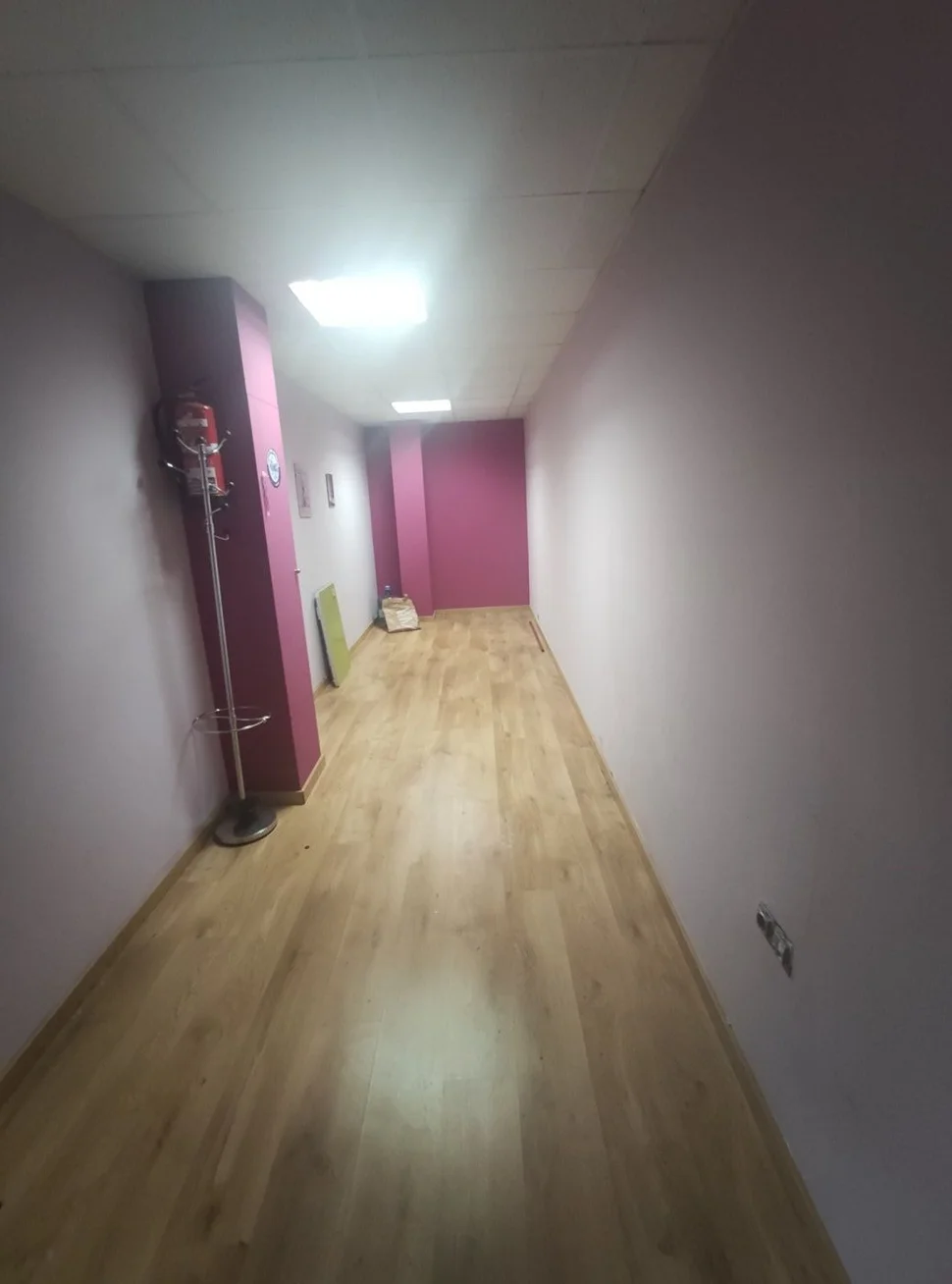 Local comercial en primera línea de odeón