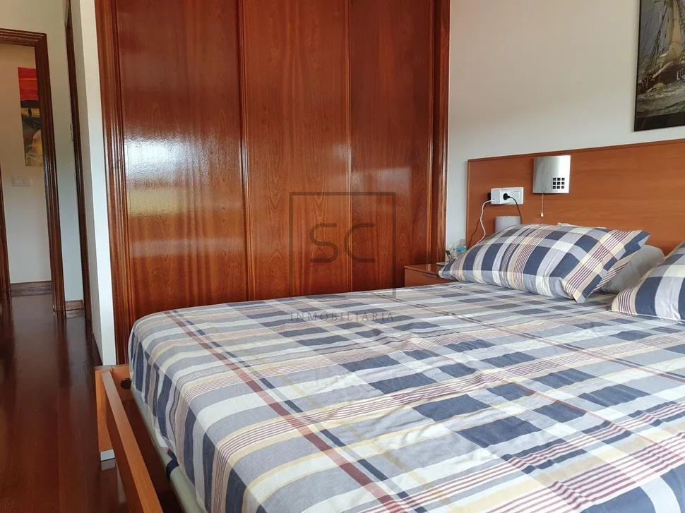 Duplex en mugardos con ascensor, garaje y trastero en obaño, mugardos