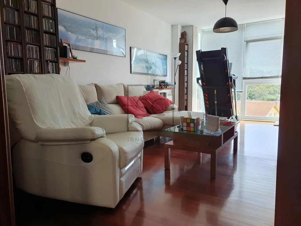 Duplex en mugardos con ascensor, garaje y trastero en obaño, mugardos