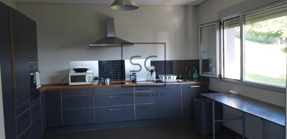 Chalet en venta con vistas a la ría, neda