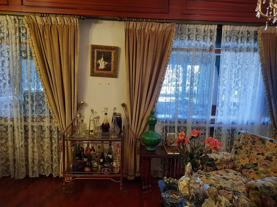 Piso atico amueblado con terraza cubierta en plaza ultamar, ferrol