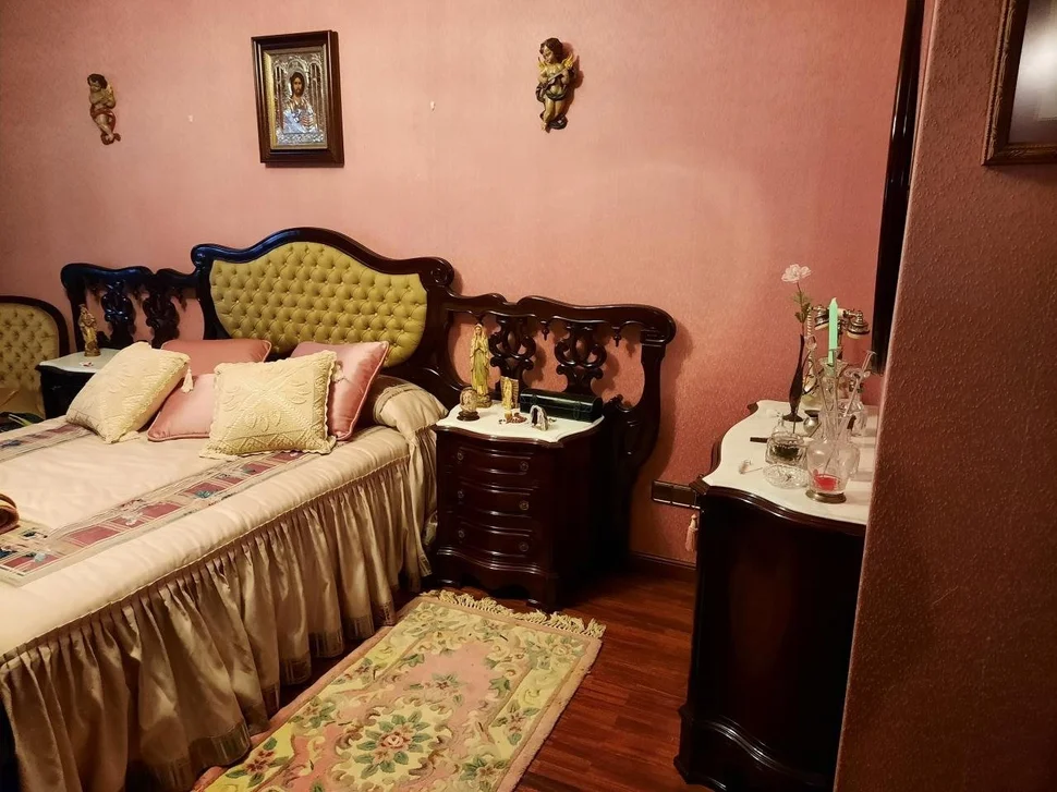 Piso atico amueblado con terraza cubierta en plaza ultamar, ferrol