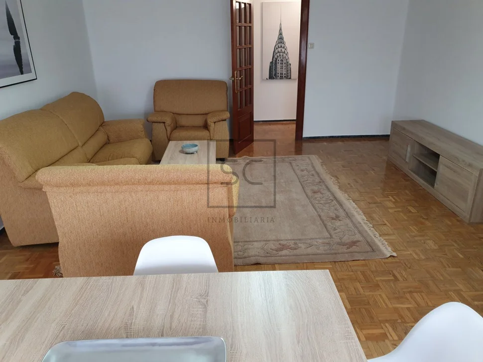 Piso con terraza en el centro, ferrol