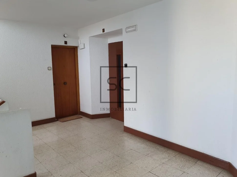 Piso con terraza en el centro, ferrol