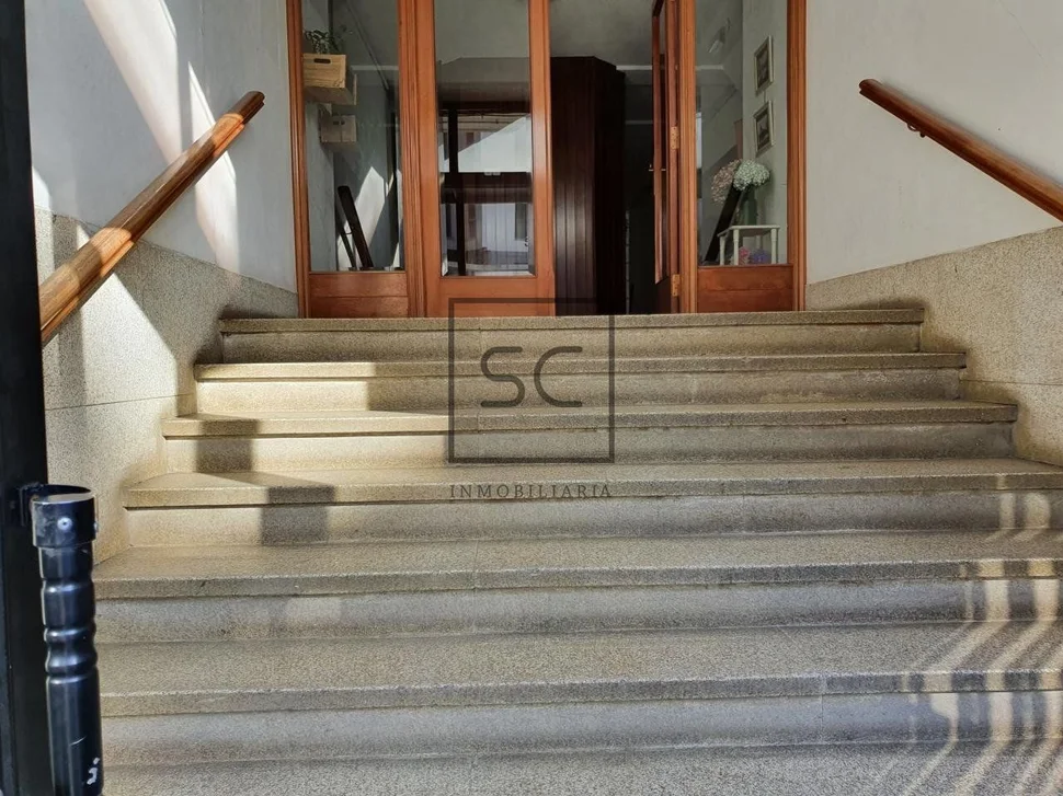 Piso con terraza en el centro, ferrol