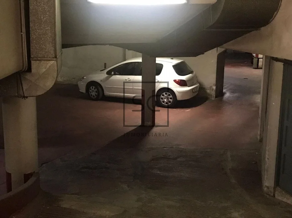 Piso con terraza en el centro, ferrol