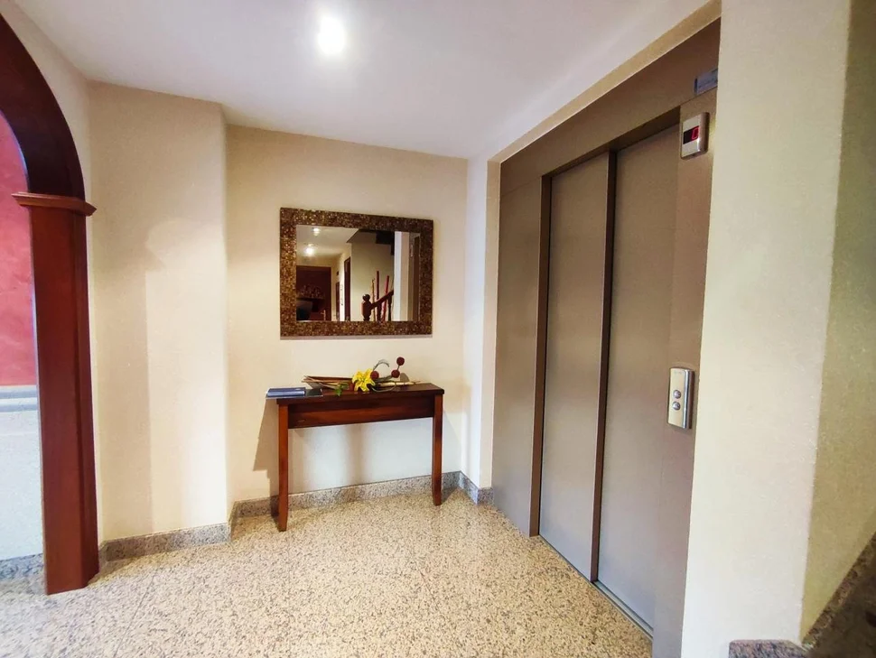 Acogedor apartamento con ascensor en la gándara