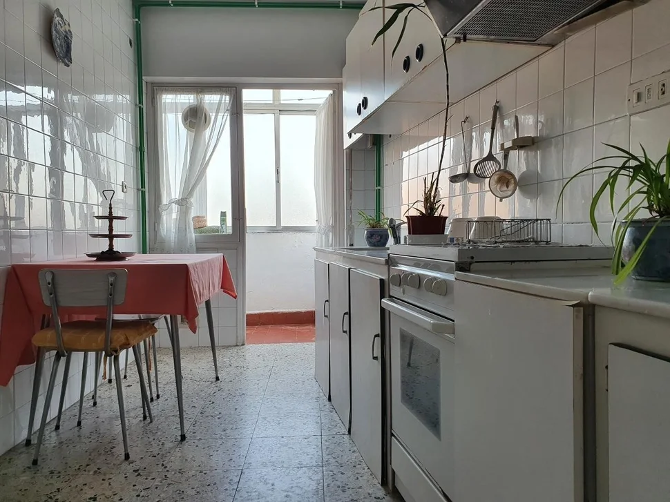 Piso con galerías en o feal-narón