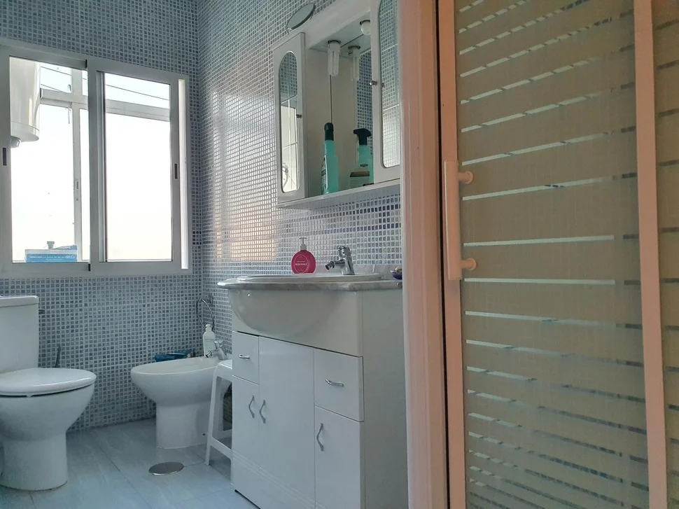 Piso con galerías en o feal-narón