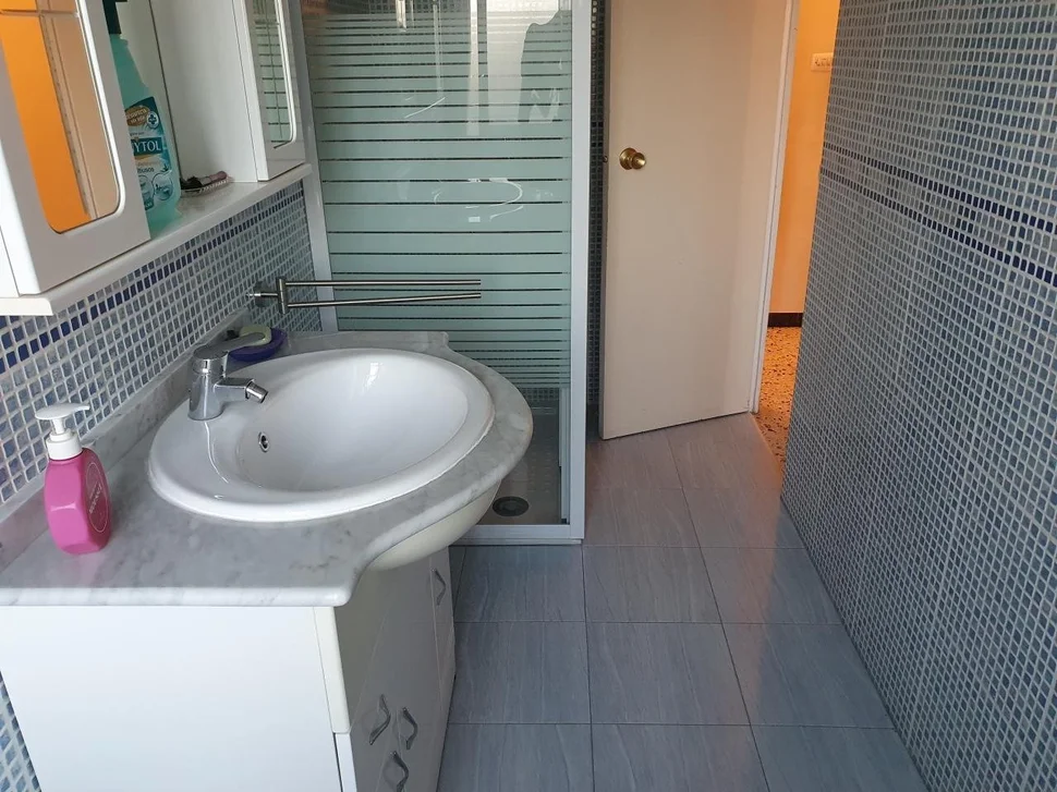 Piso con galerías en o feal-narón