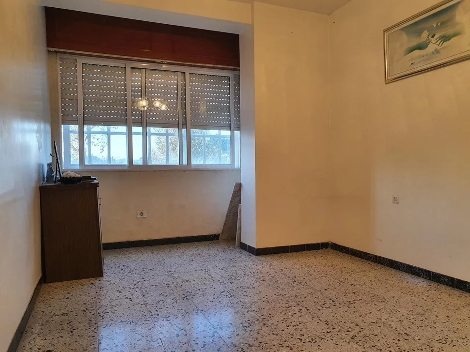 Piso con galerías en o feal-narón