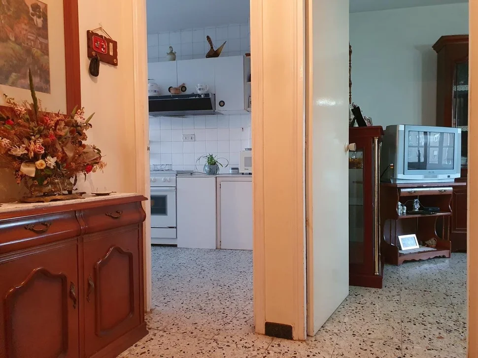 Piso con galerías en o feal-narón