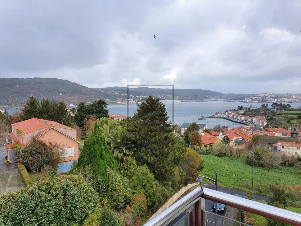 Apartamento con vista a la ría mugardos