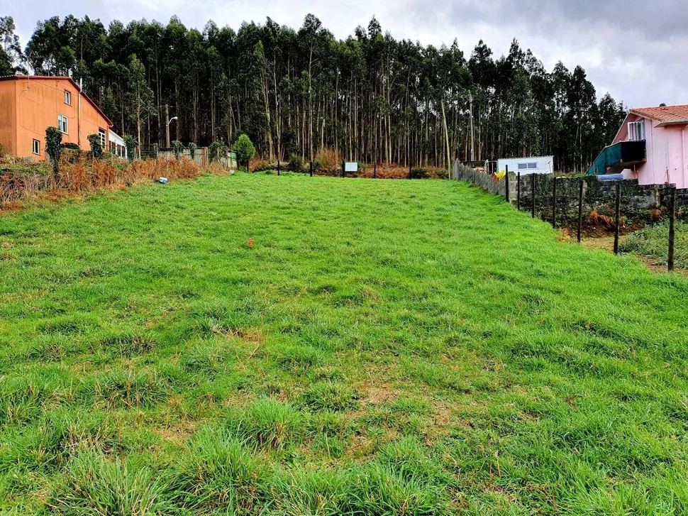 Solar edificable con vistas al faro en valdoviño