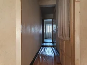 Casa con patio y bodegas en el centro de ares