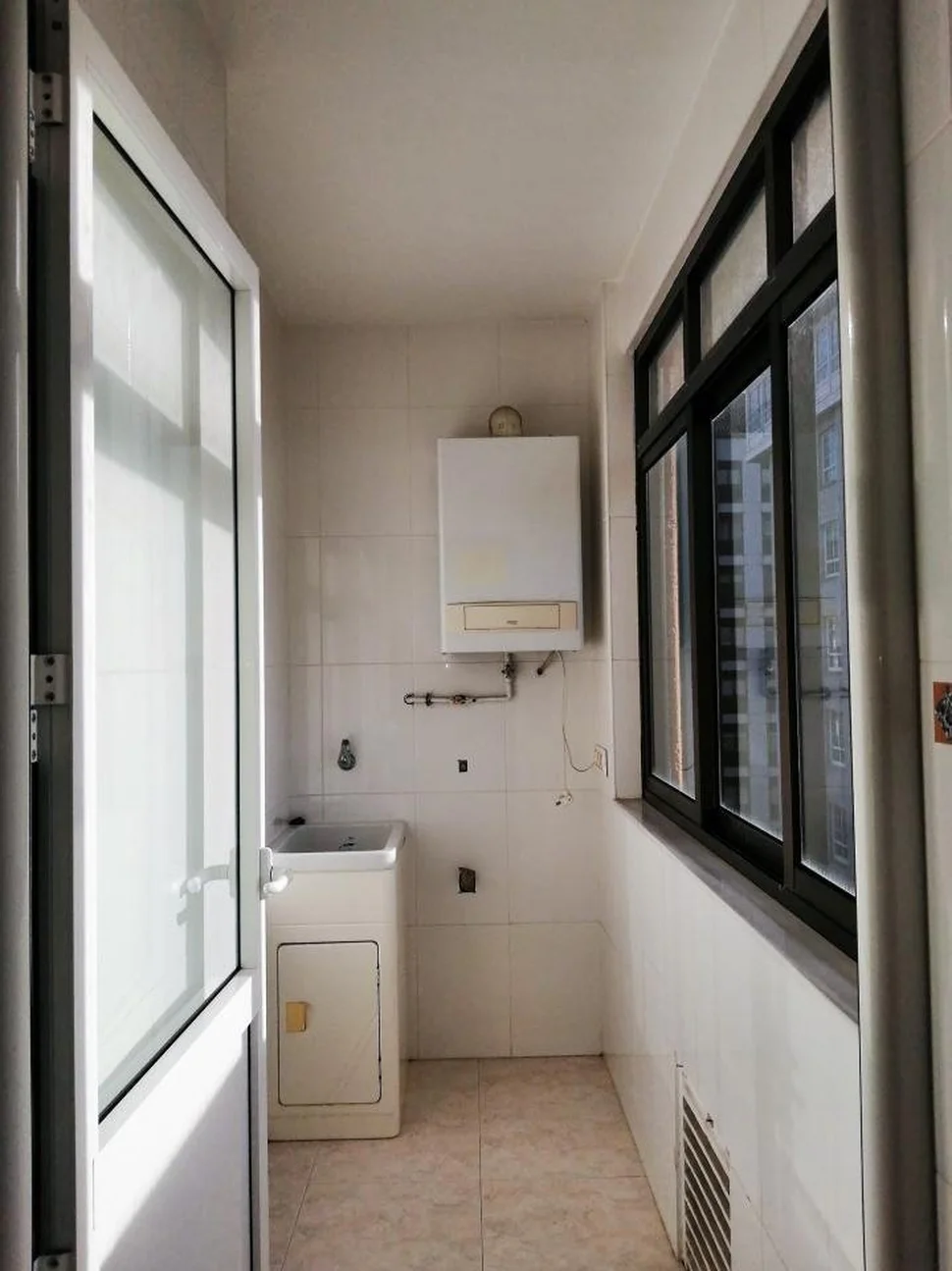 Piso a estrenar en ultramar, ferrol