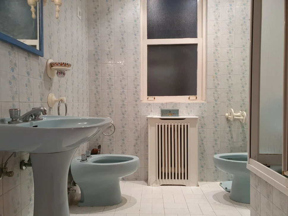 Piso con trastero y plaza de garaje en ultramar-ferrol