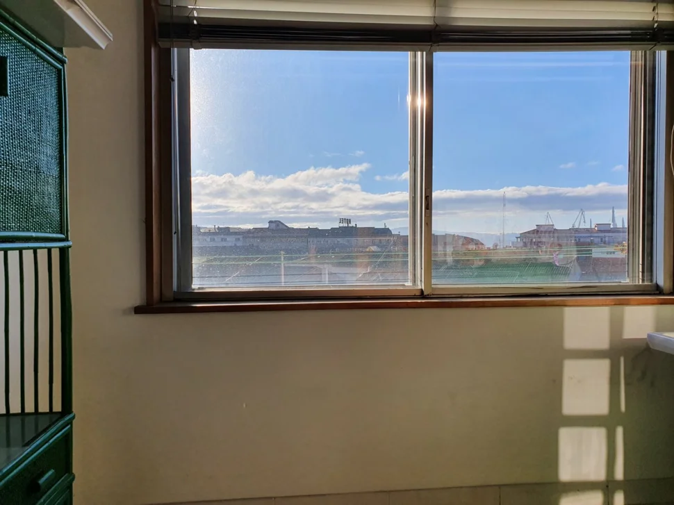 Piso con trastero y plaza de garaje en ultramar-ferrol