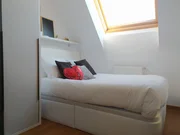 Precioso y voluminoso dúplex en alto castaño, narón