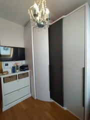 Precioso y voluminoso dúplex en alto castaño, narón