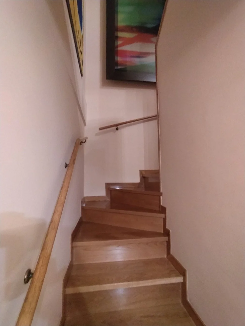 Precioso y voluminoso dúplex en alto castaño, narón