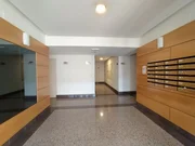 Precioso y voluminoso dúplex en alto castaño, narón