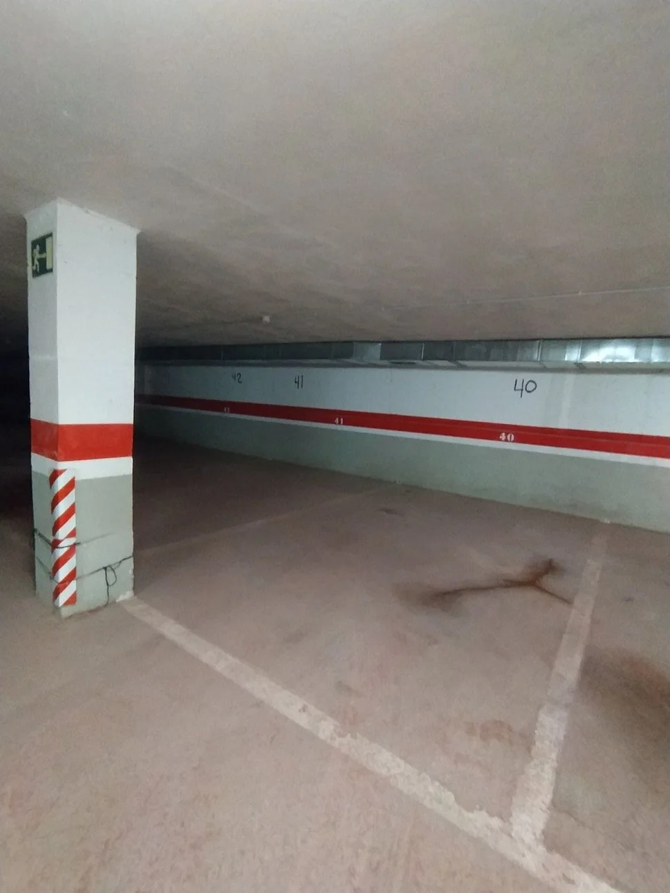 Se vende apartamento en ares con plaza de garaje, trastero y ascensor