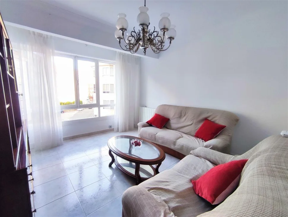 Piso con ascensor y trastero en zona ultramar