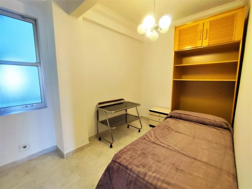 Piso con ascensor y trastero en zona ultramar