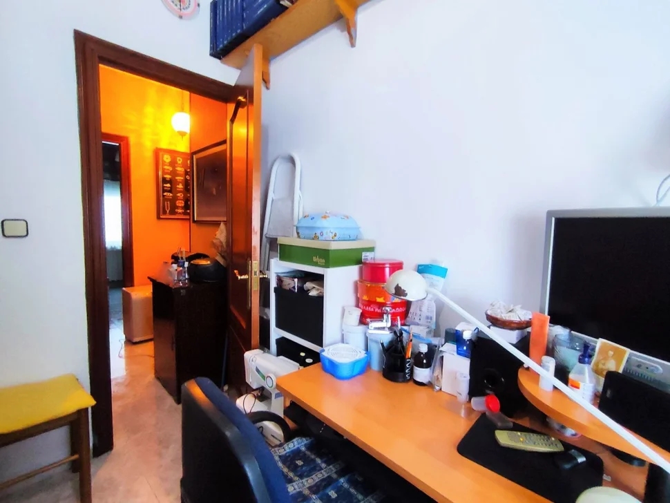 Piso amueblado en santa cecilia, narón