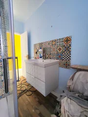 Piso reformado y con ascensor en fene