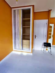 Piso reformado y con ascensor en fene