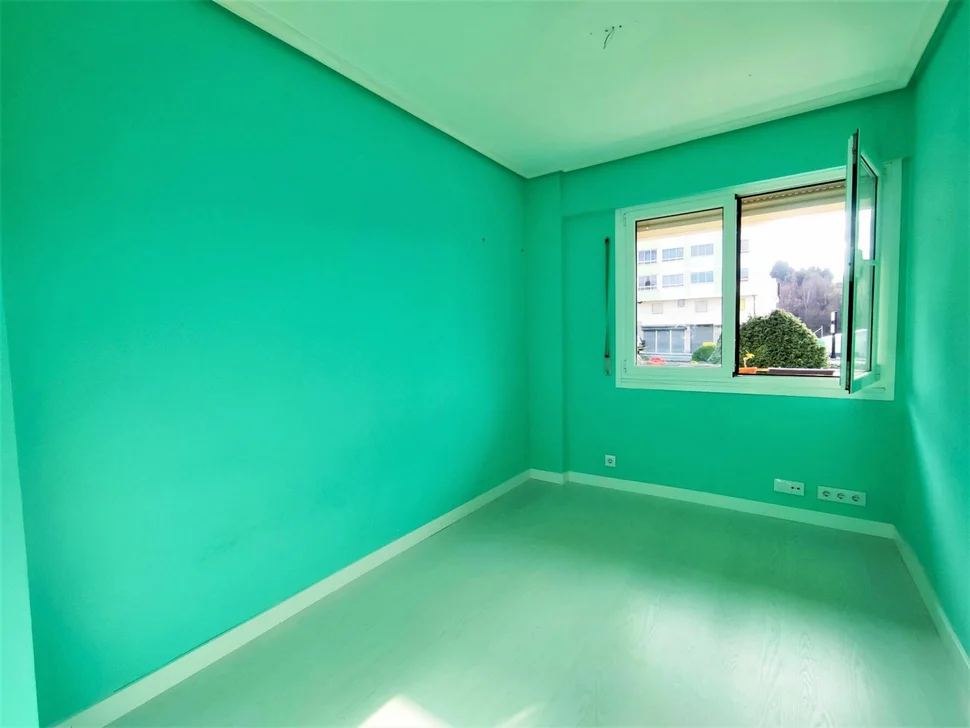 Piso reformado y con ascensor en fene