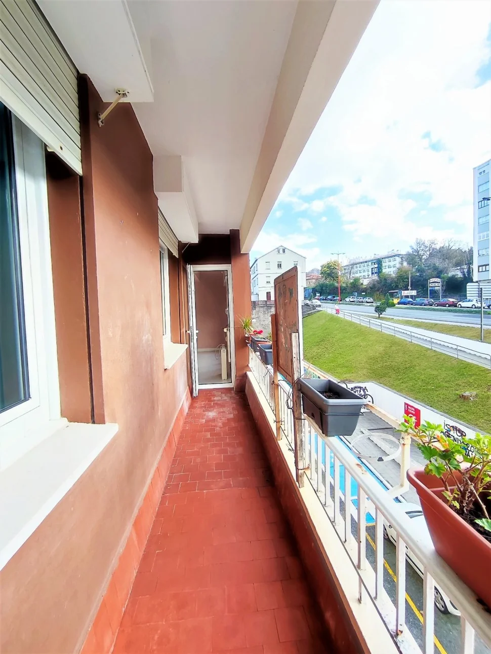 Piso reformado y con ascensor en fene