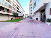 Piso reformado y con ascensor en fene