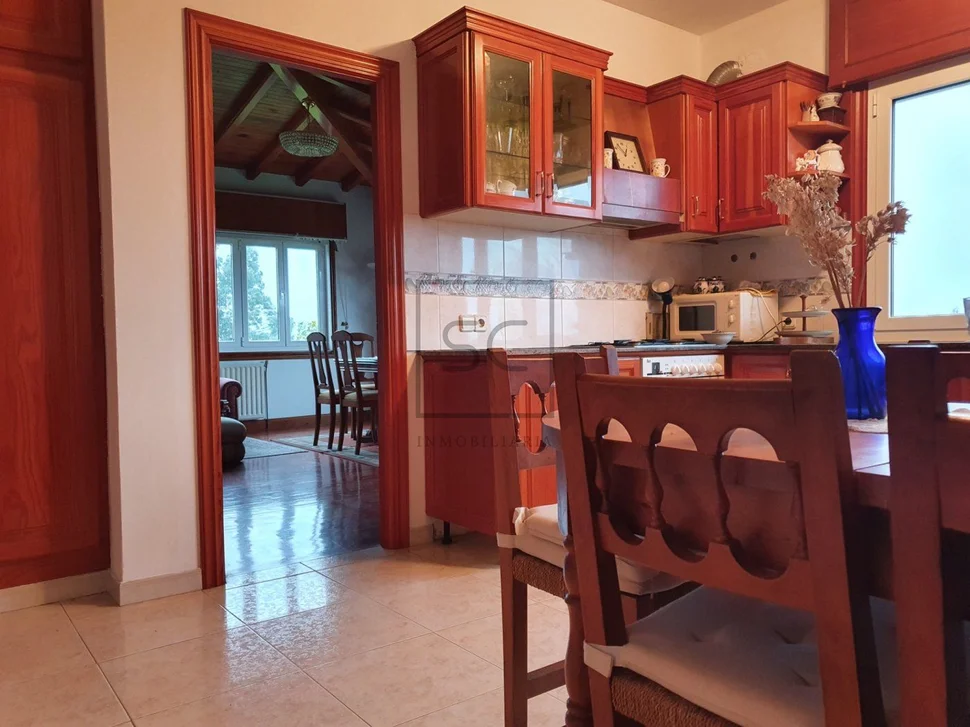 Chalet con bodega y finca, en dorneda, oleiros