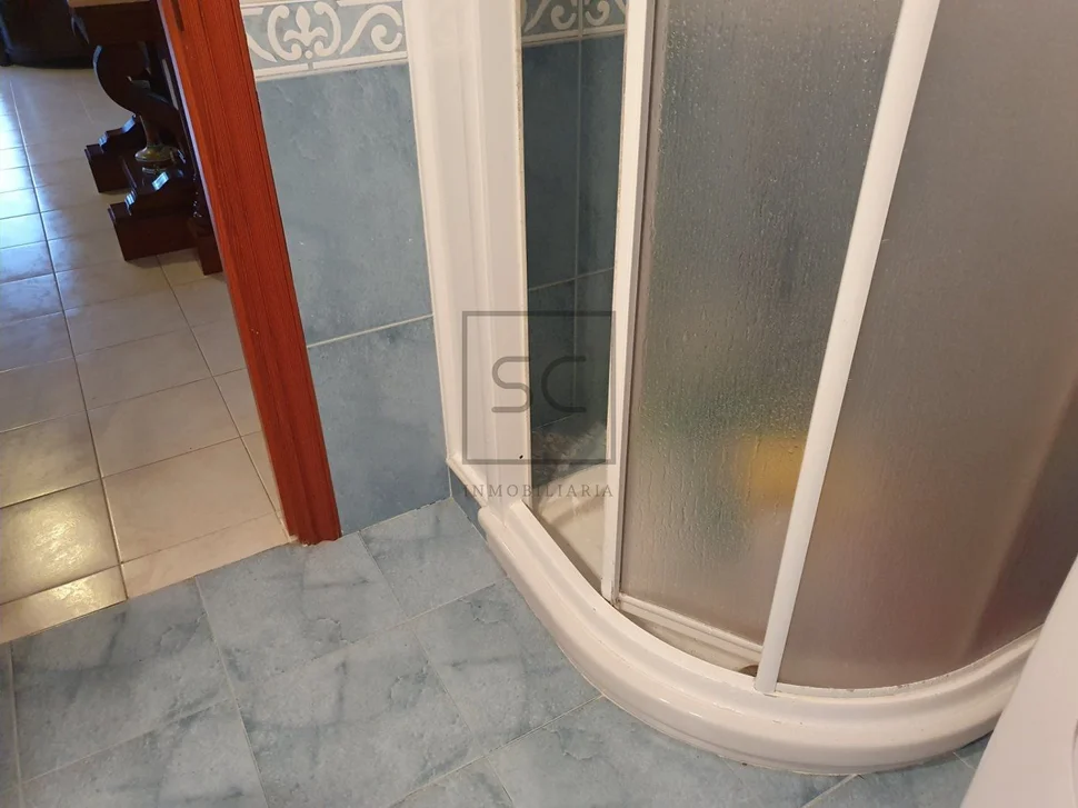 Chalet con bodega y finca, en dorneda, oleiros