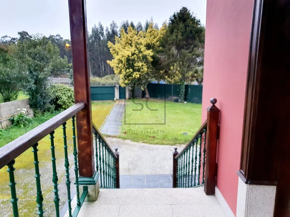 Chalet con bodega y finca, en dorneda, oleiros