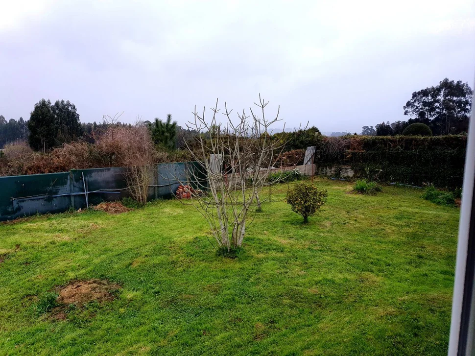 Chalet con bodega y finca, en dorneda, oleiros