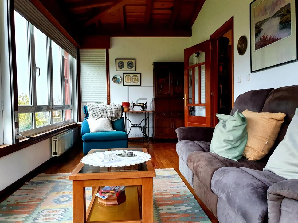 Chalet con bodega y finca, en dorneda, oleiros