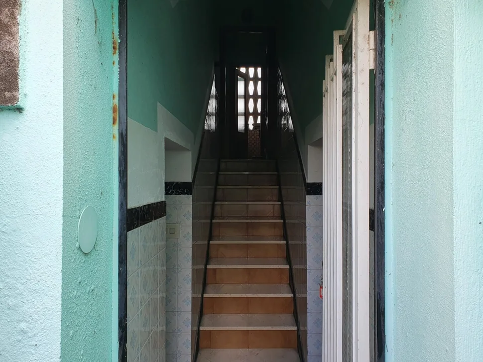 Chalet con finca y bodega