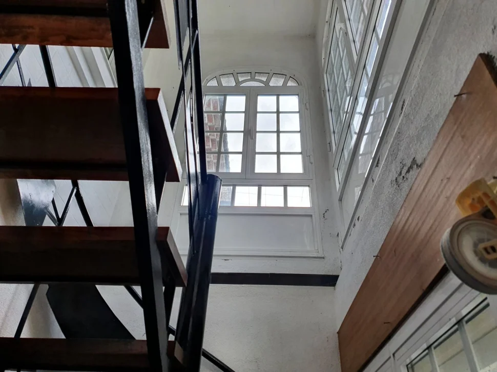 Chalet con finca y bodega