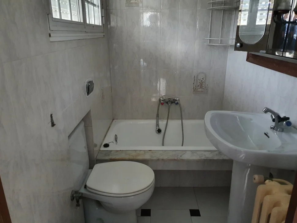 Chalet con finca y bodega