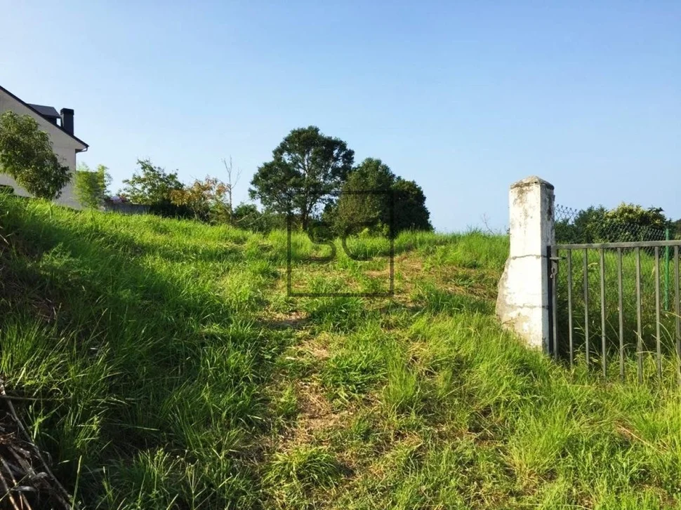 Finca en o baño, mugardos