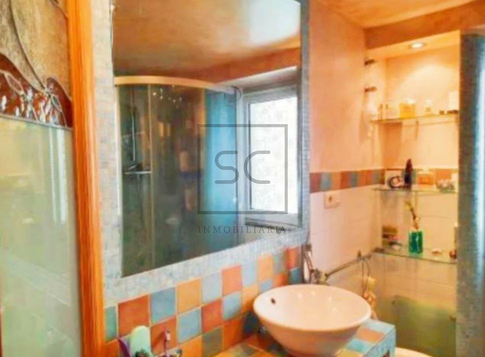 Piso con plaza de garaje y trastero en ogra del orzán, a coruña