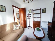 Chalet en neda con jardín, patio, dos bodegas y zona de barbacoa