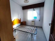 Chalet en neda con jardín, patio, dos bodegas y zona de barbacoa