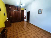 Chalet en neda con jardín, patio, dos bodegas y zona de barbacoa